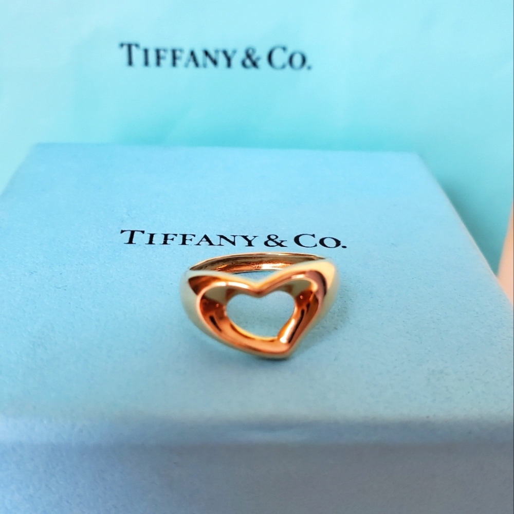 Final Sale‼️18K YG Tiffany & Co. Peretti Open Heart Ring